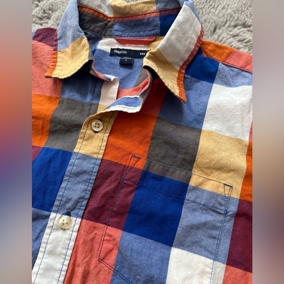 GAP button down coloured spring/Summer short sleeved dressy boy’s shirt large - Picture 5 of 6